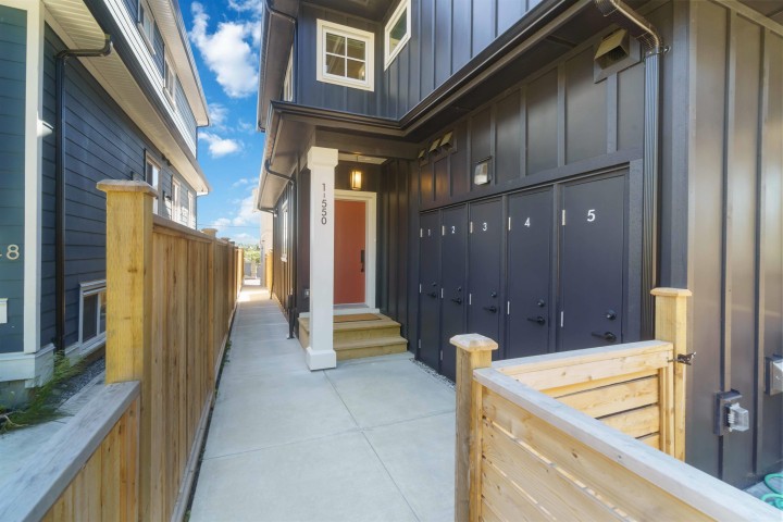 Photo 26 at 1 - 550 Kaslo Street, Renfrew VE, Vancouver East