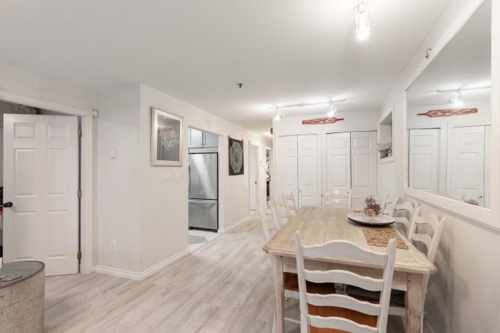 Photo 7 at 1 - 451 E Pender Street, Strathcona, Vancouver East