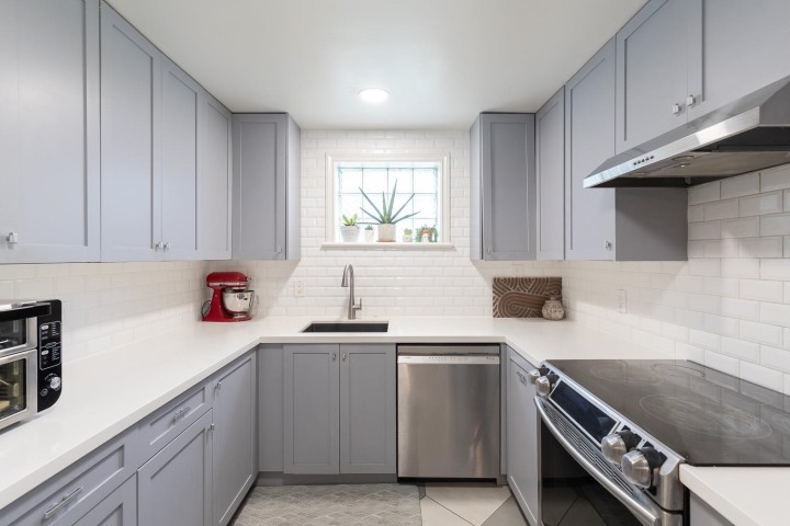 Photo 9 at 1 - 451 E Pender Street, Strathcona, Vancouver East