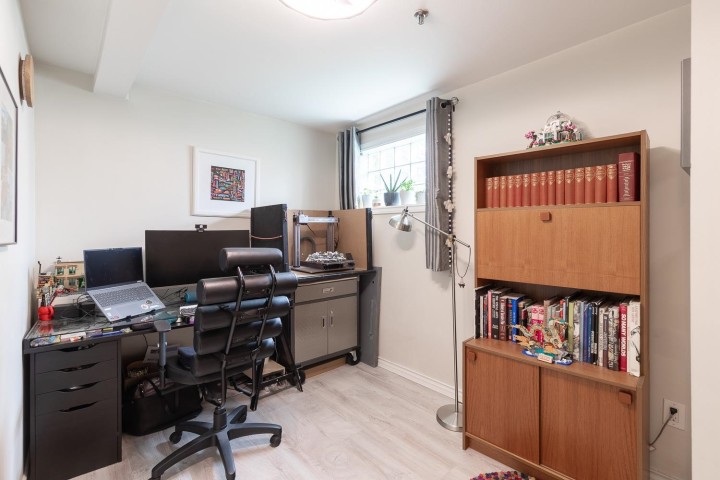Photo 11 at 1 - 451 E Pender Street, Strathcona, Vancouver East