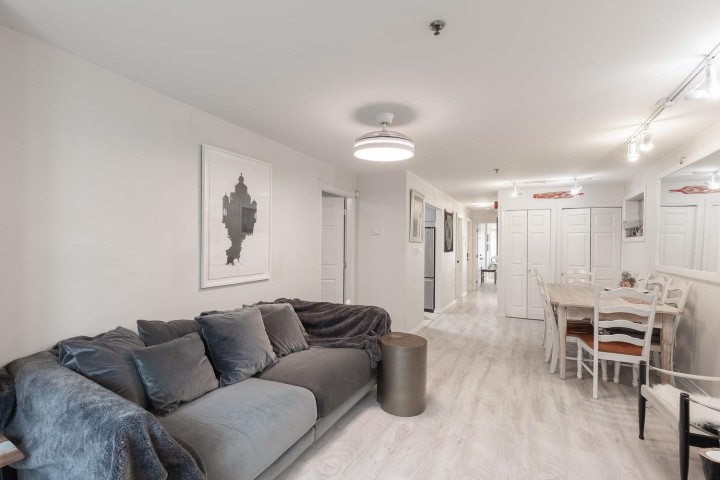 Photo 4 at 1 - 451 E Pender Street, Strathcona, Vancouver East