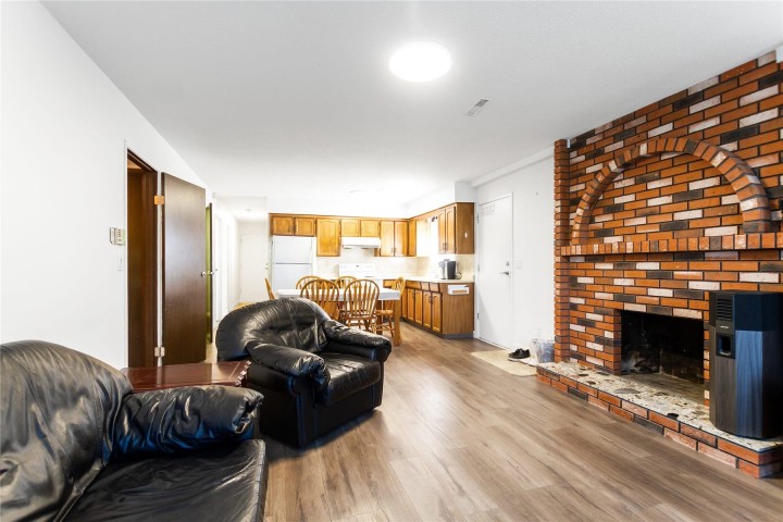Photo 15 at 2986 E 3rd Avenue, Vancouver East
