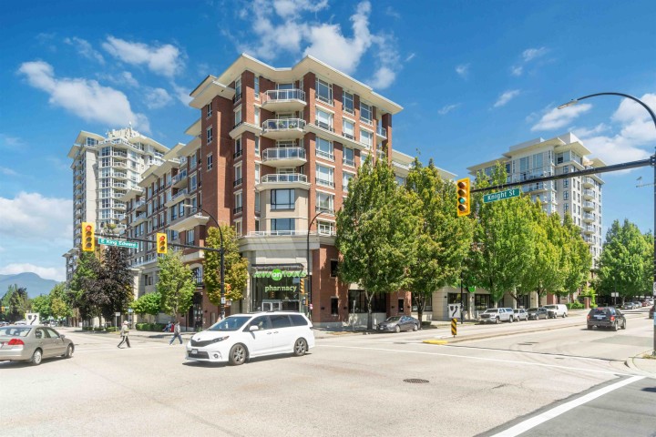 Photo 3 at 424 - 4078 Knight Street, Knight, Vancouver East