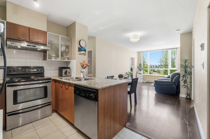 Photo 8 at 424 - 4078 Knight Street, Knight, Vancouver East