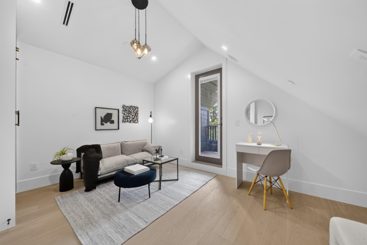 Photo 14 at 1 - 847 E 10th Avenue, Mount Pleasant VE, Vancouver East