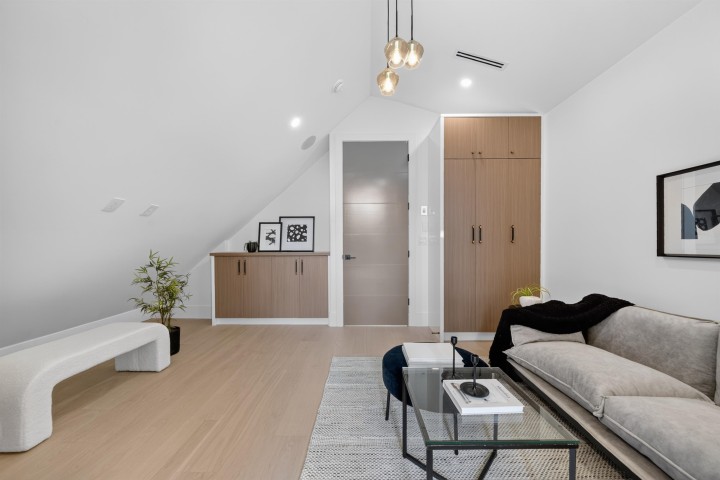 Photo 15 at 1 - 847 E 10th Avenue, Mount Pleasant VE, Vancouver East