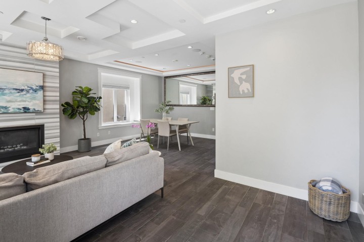 Photo 4 at 3233 Grant Street, Renfrew VE, Vancouver East