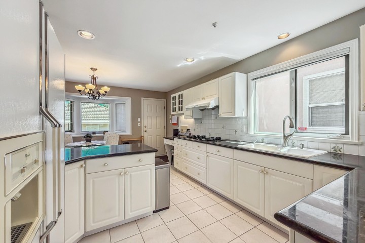 Photo 14 at 2755 W 20th Avenue, Arbutus, Vancouver West