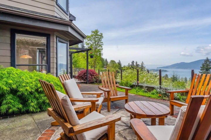 Photo 1 at 5207 Aspen Drive, Upper Caulfeild, West Vancouver
