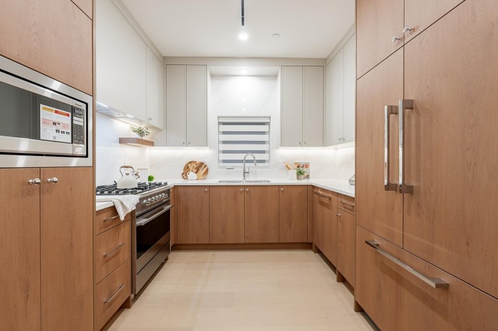 Photo 17 at 1 - 1845 E 51st Avenue, Killarney VE, Vancouver East