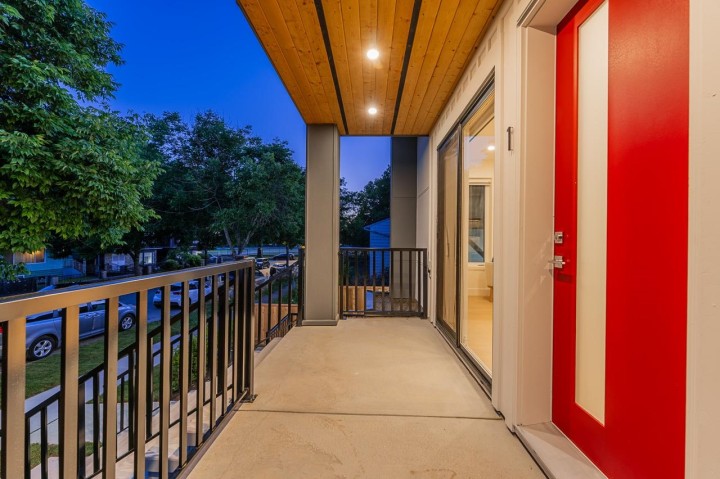 Photo 5 at 1 - 1845 E 51st Avenue, Killarney VE, Vancouver East