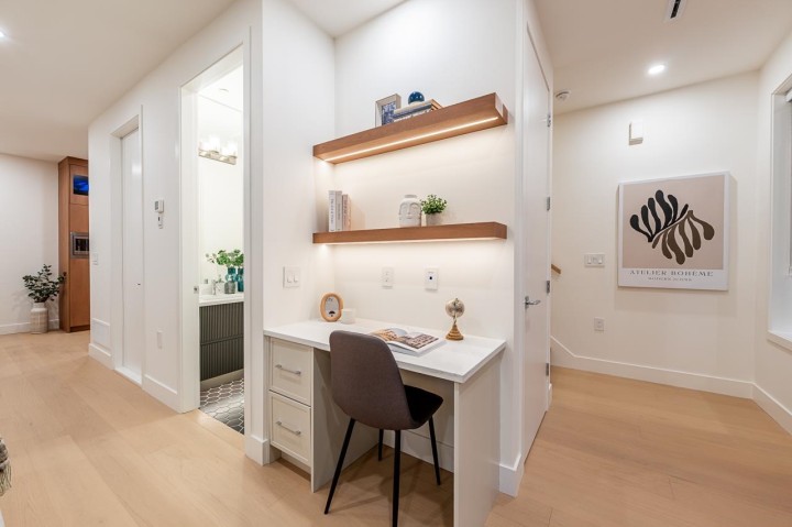 Photo 14 at 1 - 1845 E 51st Avenue, Killarney VE, Vancouver East