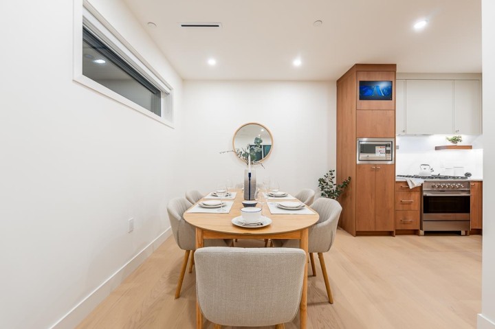 Photo 15 at 1 - 1845 E 51st Avenue, Killarney VE, Vancouver East