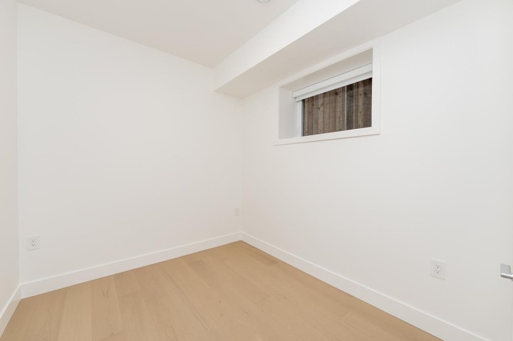 Photo 28 at 2 - 1845 E 51st Avenue, Killarney VE, Vancouver East