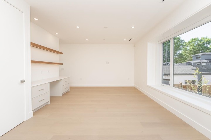 Photo 10 at 3 - 1845 E 51st Avenue, Killarney VE, Vancouver East