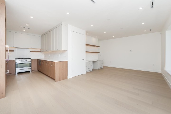 Photo 14 at 3 - 1845 E 51st Avenue, Killarney VE, Vancouver East
