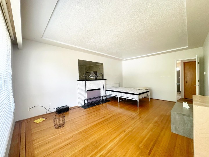 Photo 6 at 3416 Monmouth Avenue, Collingwood VE, Vancouver East