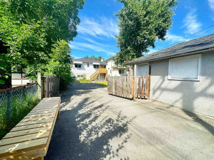 Photo 30 at 3416 Monmouth Avenue, Collingwood VE, Vancouver East
