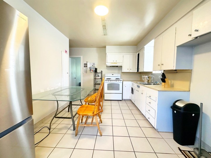 Photo 11 at 3416 Monmouth Avenue, Collingwood VE, Vancouver East
