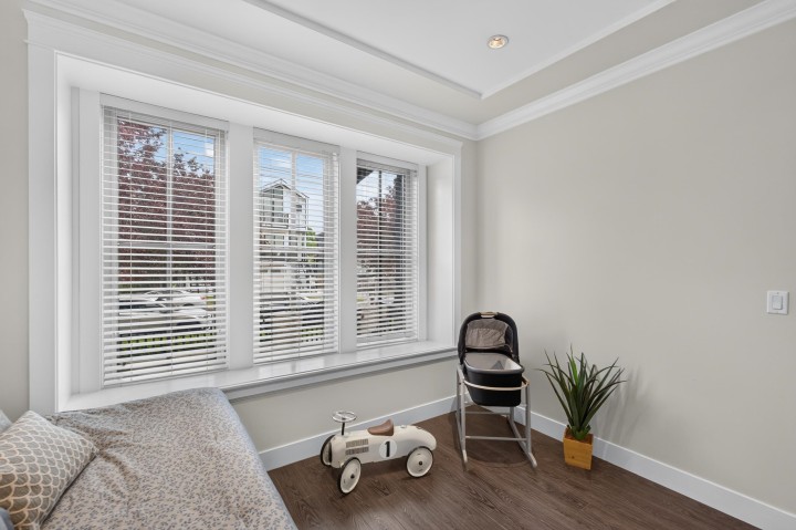 Photo 17 at 1010 E 55th Avenue, South Vancouver, Vancouver East