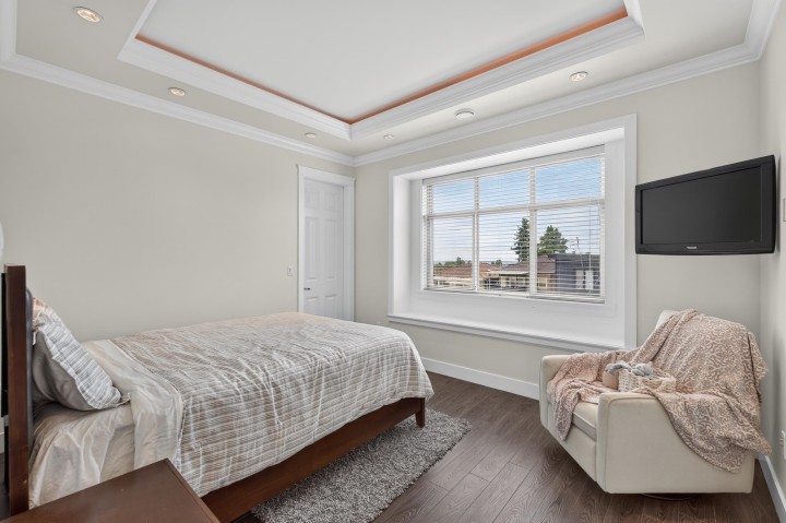 Photo 20 at 1010 E 55th Avenue, South Vancouver, Vancouver East