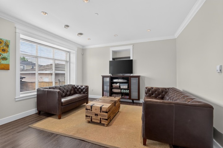 Photo 14 at 1010 E 55th Avenue, South Vancouver, Vancouver East