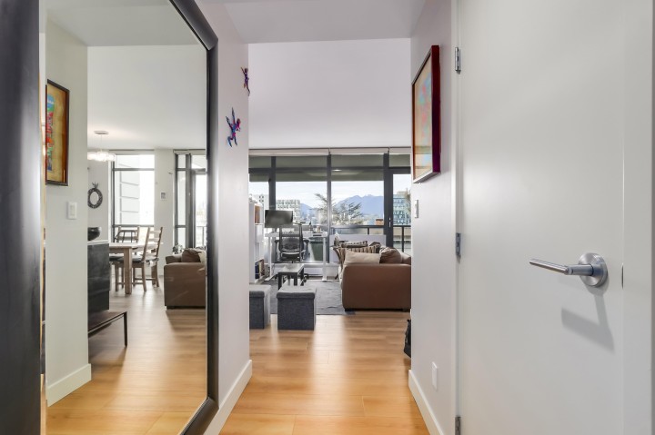 Photo 3 at 604 - 2851 Heather Street, Fairview VW, Vancouver West