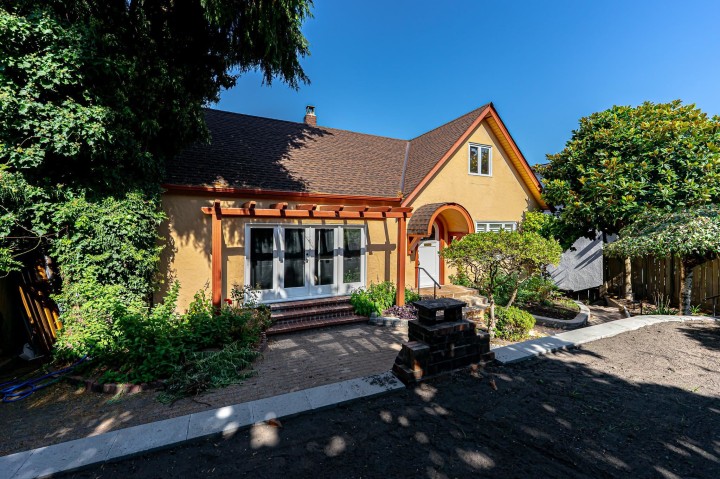 Photo 1 at 4327 Locarno Crescent, Point Grey, Vancouver West