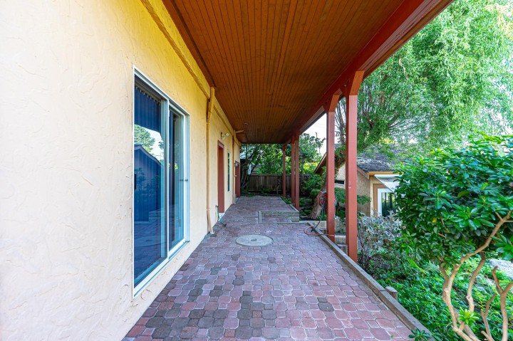 Photo 5 at 4327 Locarno Crescent, Point Grey, Vancouver West