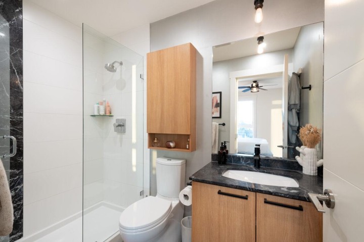 Photo 28 at 417 - 733 W 14th Street, Mosquito Creek, North Vancouver