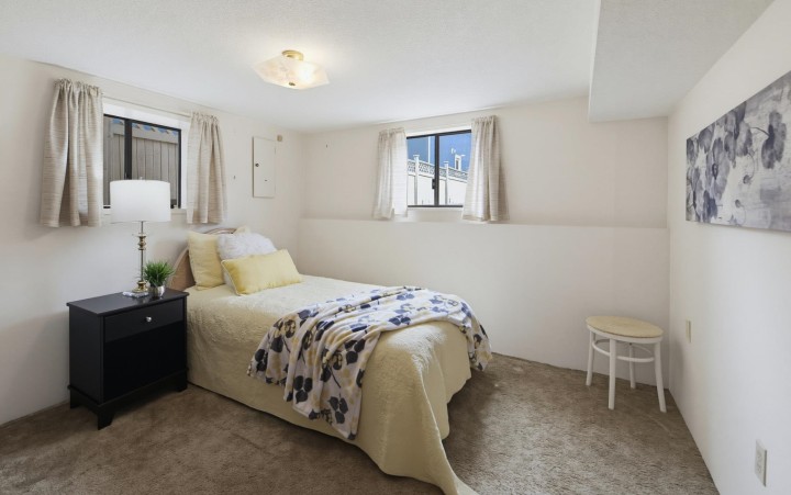 Photo 20 at 2546 Napier Street, Renfrew VE, Vancouver East