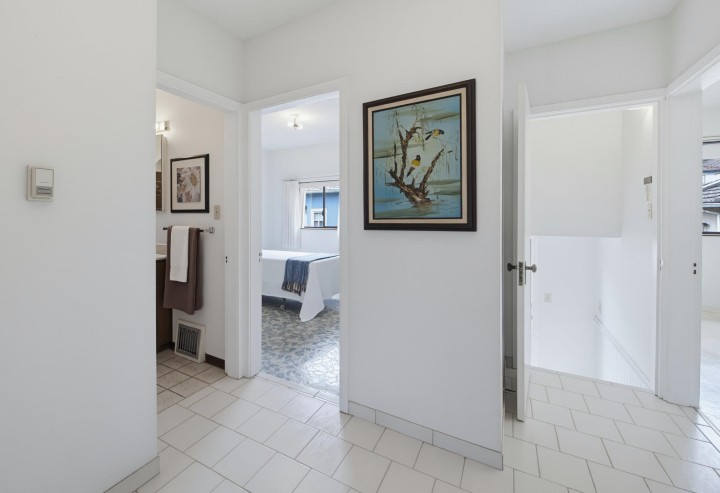 Photo 18 at 2546 Napier Street, Renfrew VE, Vancouver East
