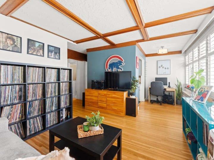Photo 5 at 304 - 1975 Pendrell Street, West End VW, Vancouver West