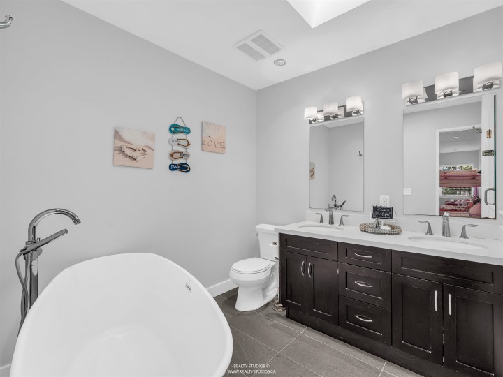 Photo 20 at 7170 Hecate Place, Champlain Heights, Vancouver East