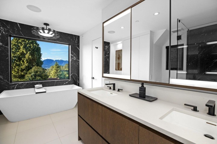 Photo 26 at 4328 Locarno Crescent, Point Grey, Vancouver West