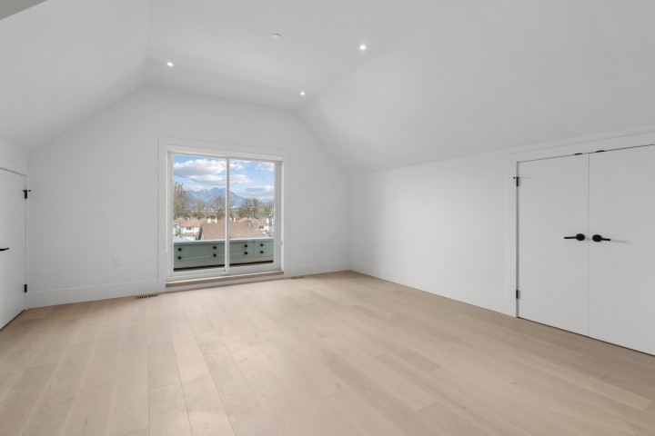 Photo 27 at 2 - 2425 Kitchener Street, Renfrew VE, Vancouver East