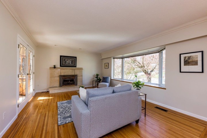 Photo 31 at 2094 Viewlynn Drive, Westlynn, North Vancouver