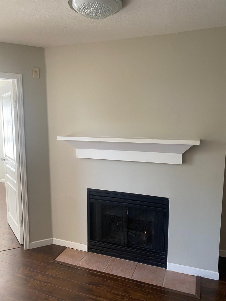 Photo 8 at 210 - 6991 Victoria Drive, Killarney VE, Vancouver East
