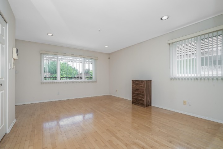 Photo 23 at 2304 Garden Drive, Grandview Woodland, Vancouver East