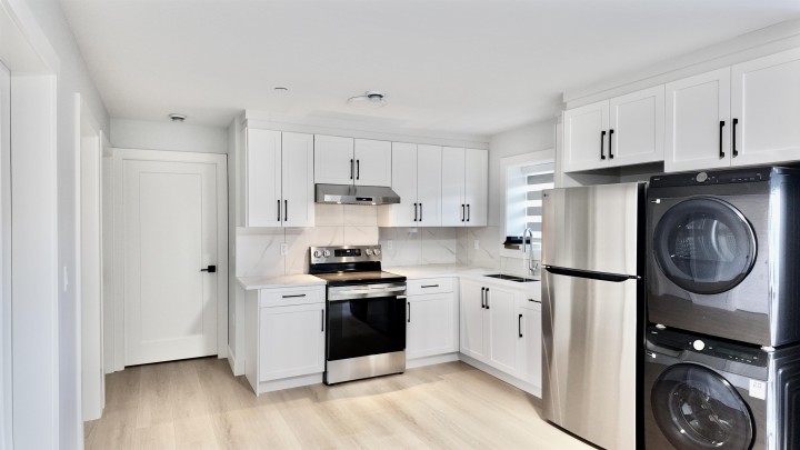 Photo 9 at 1328 E 64th Avenue, South Vancouver, Vancouver East