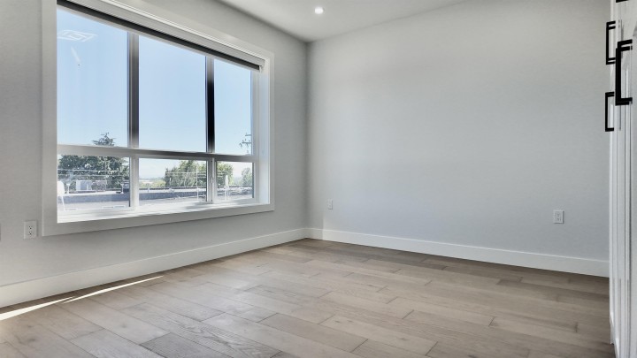 Photo 10 at 1328 E 64th Avenue, South Vancouver, Vancouver East
