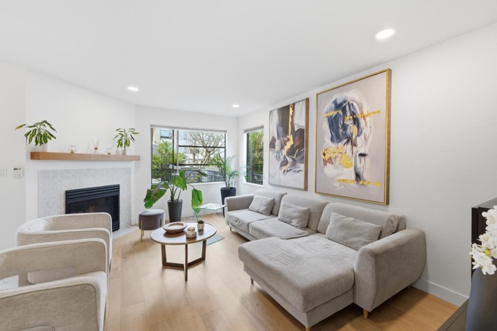 Photo 8 at 10 - 2118 Eastern Avenue, Central Lonsdale, North Vancouver