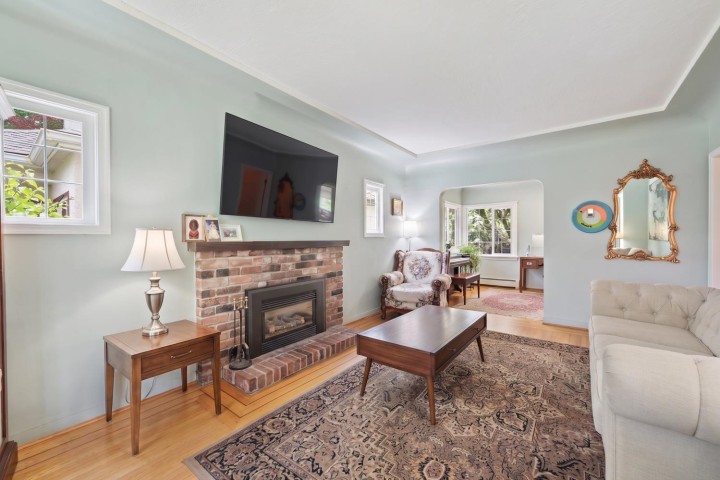 Photo 2 at 3079 Crown Street, Point Grey, Vancouver West