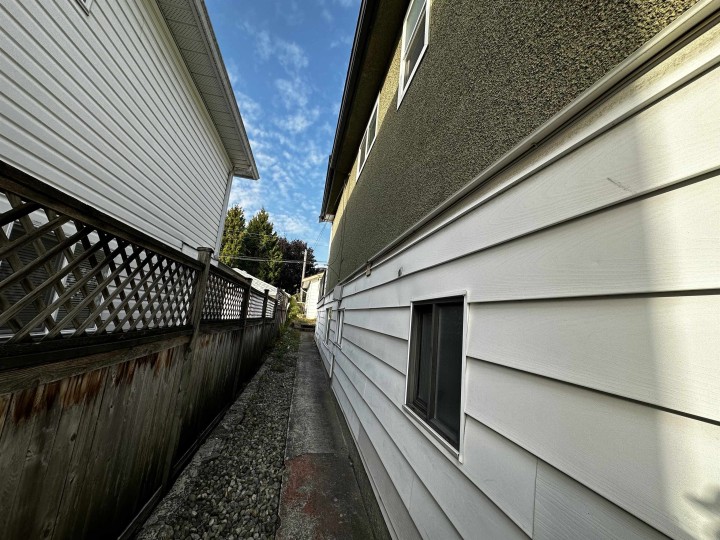 Photo 8 at 3635 Franklin Street, Hastings Sunrise, Vancouver East