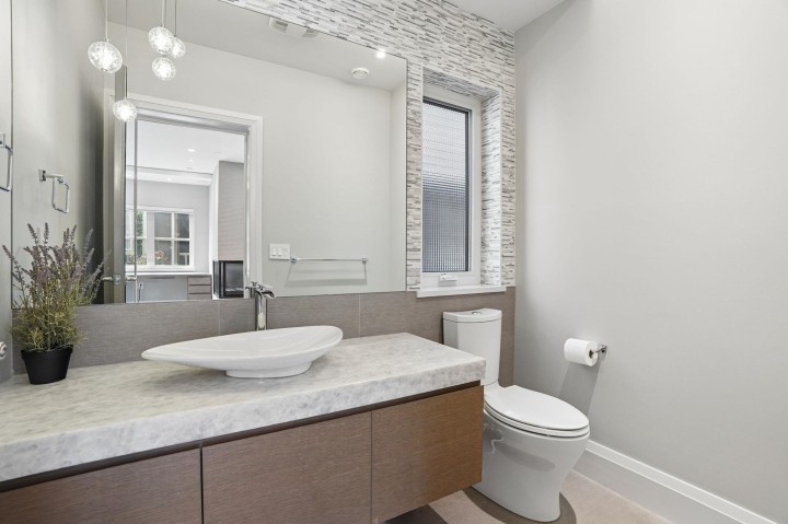 Photo 15 at 4481 W 15th Avenue, Point Grey, Vancouver West