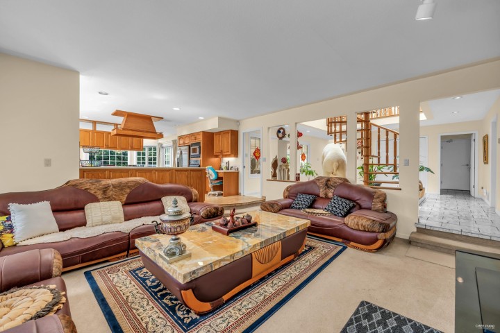 Photo 4 at 1338 W 54th Avenue, South Granville, Vancouver West