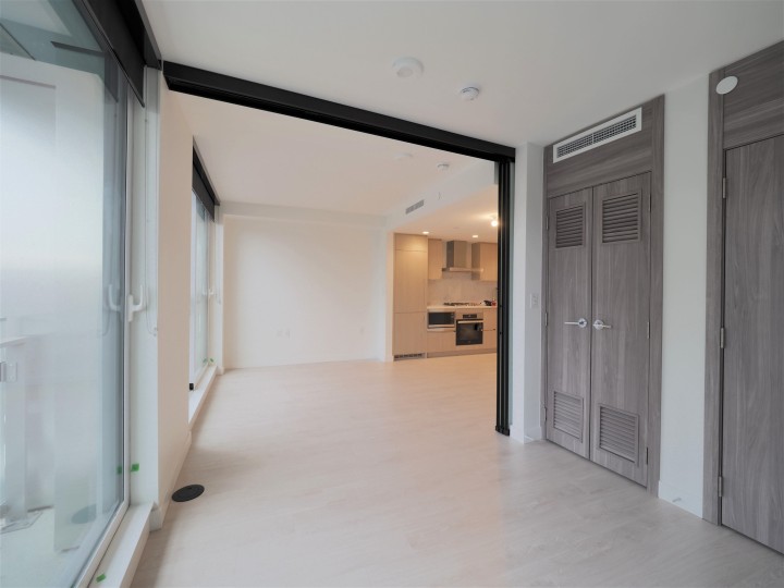 Photo 7 at 801 - 1768 Cook Street, False Creek, Vancouver West