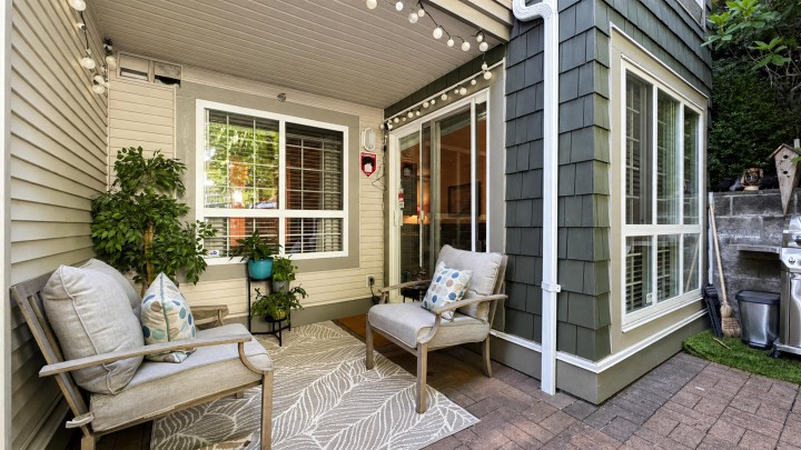Photo 2 at 106 - 8495 Jellicoe Street, South Marine, Vancouver East