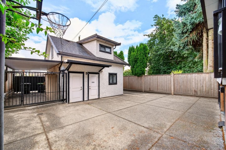 Photo 33 at 5886 Sherbrooke Street, Knight, Vancouver East