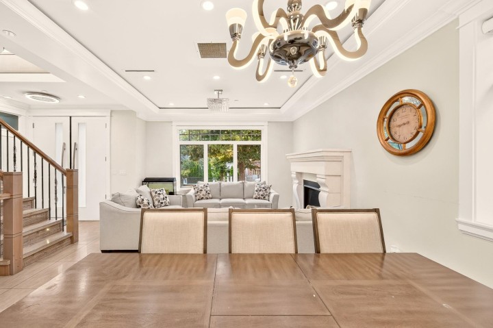 Photo 4 at 5886 Sherbrooke Street, Knight, Vancouver East